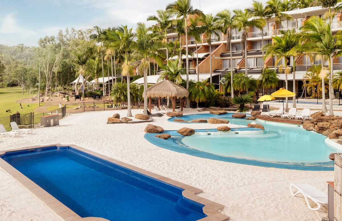 1 NIGHT + 2 ROUND DEAL RAMADA RESORT KOORALBYN VALLEY