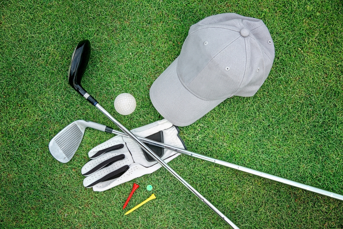 YOUR GOLF BUSINESS Golf Deals